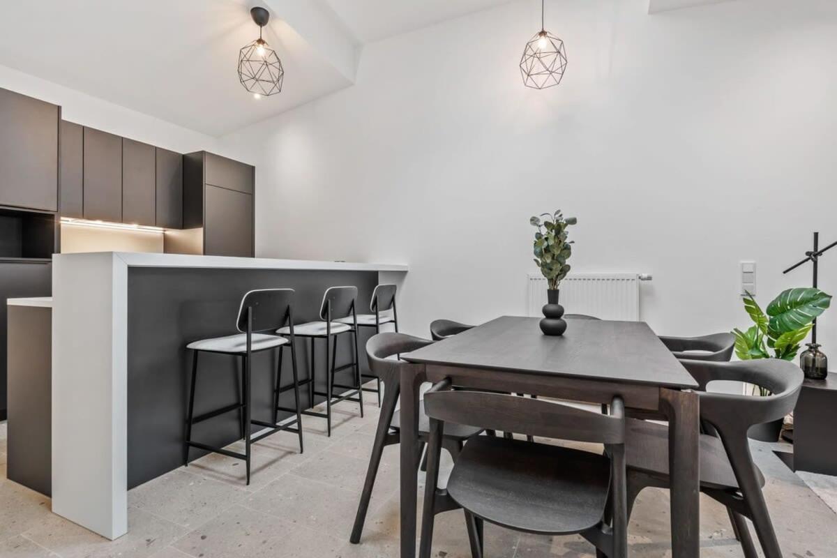 Luxurious 2Br Apt With Balcony In Luxembourg 아파트 외부 사진