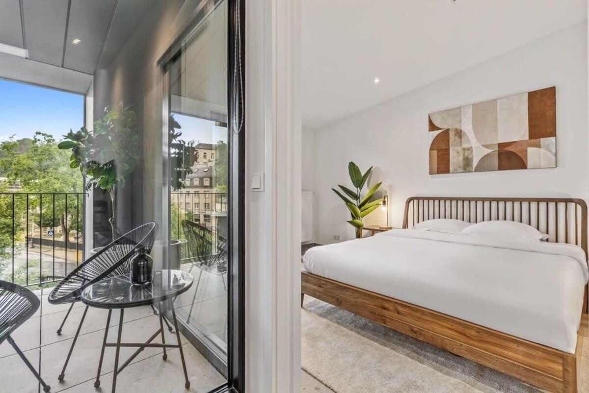 Luxurious 2Br Apt With Balcony In Luxembourg 아파트 외부 사진