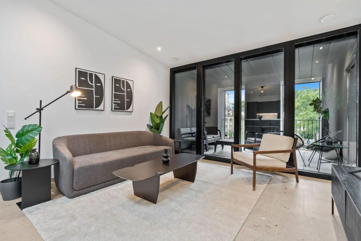 Luxurious 2Br Apt With Balcony In Luxembourg 아파트 외부 사진